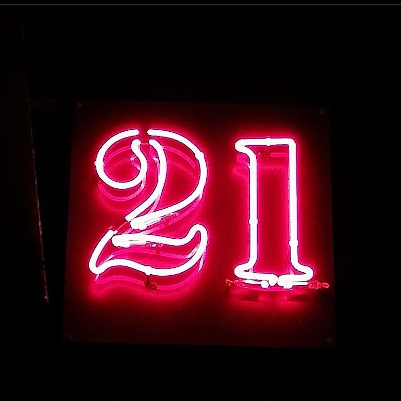 21 Pub